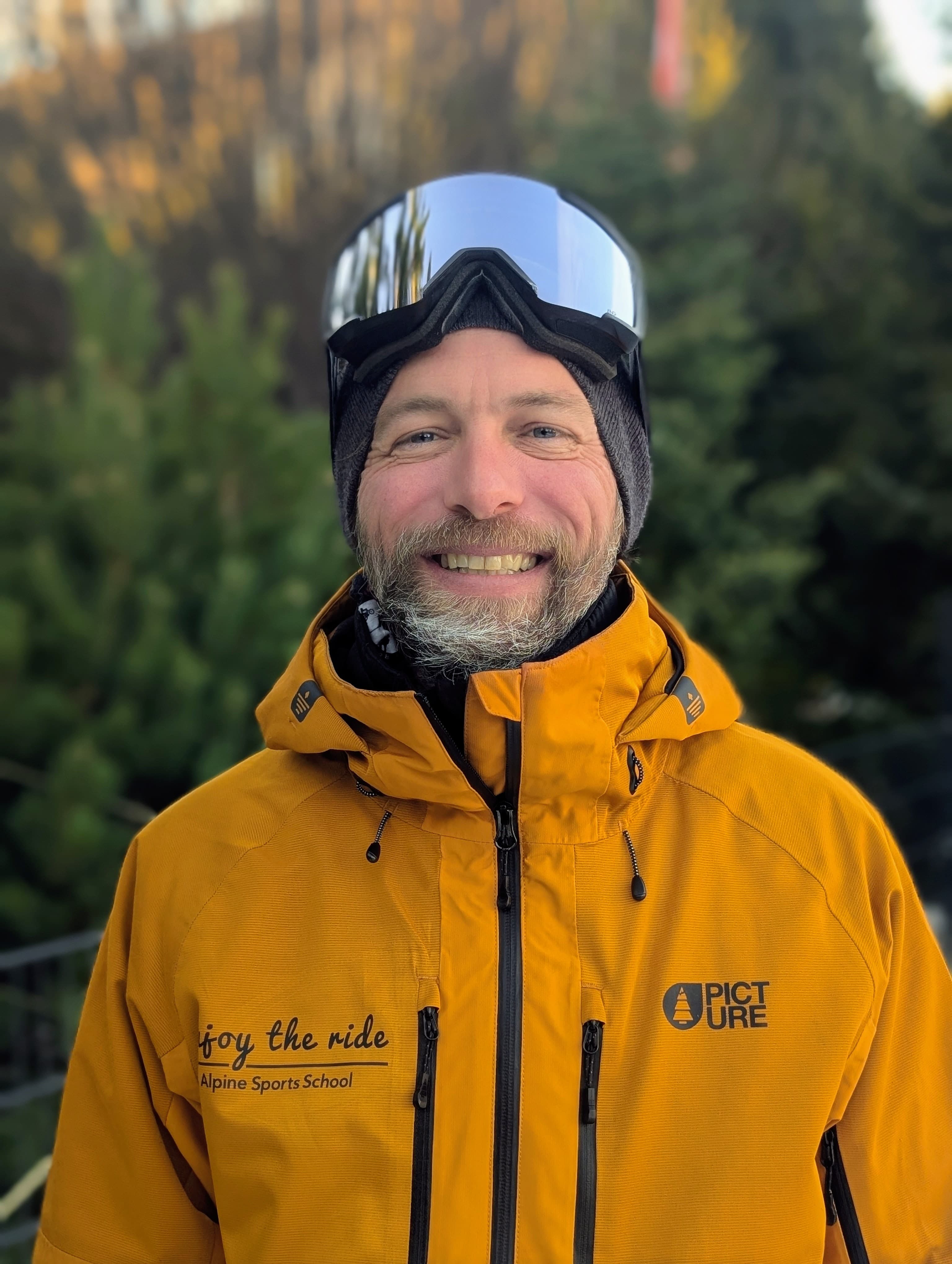 Michaël Grünig, ski instructor at Enjoy the Ride in Crans-Montana